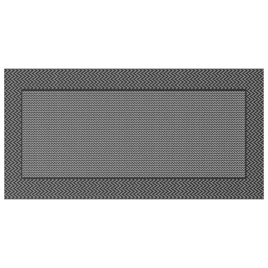 Tapete para Outdoor Chevron ARAKIL Preto e Cinza 500 x 250 cm